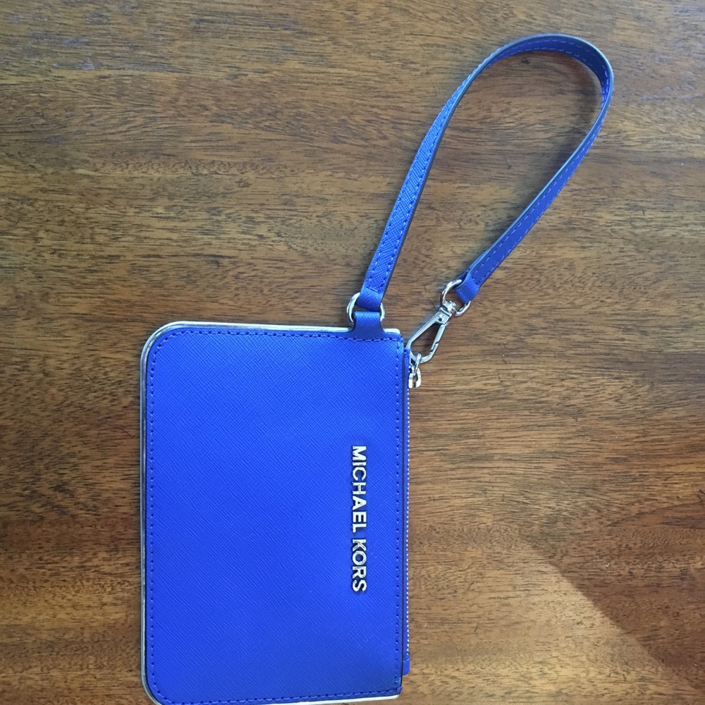 Michael Kors Wristlet / NWOT